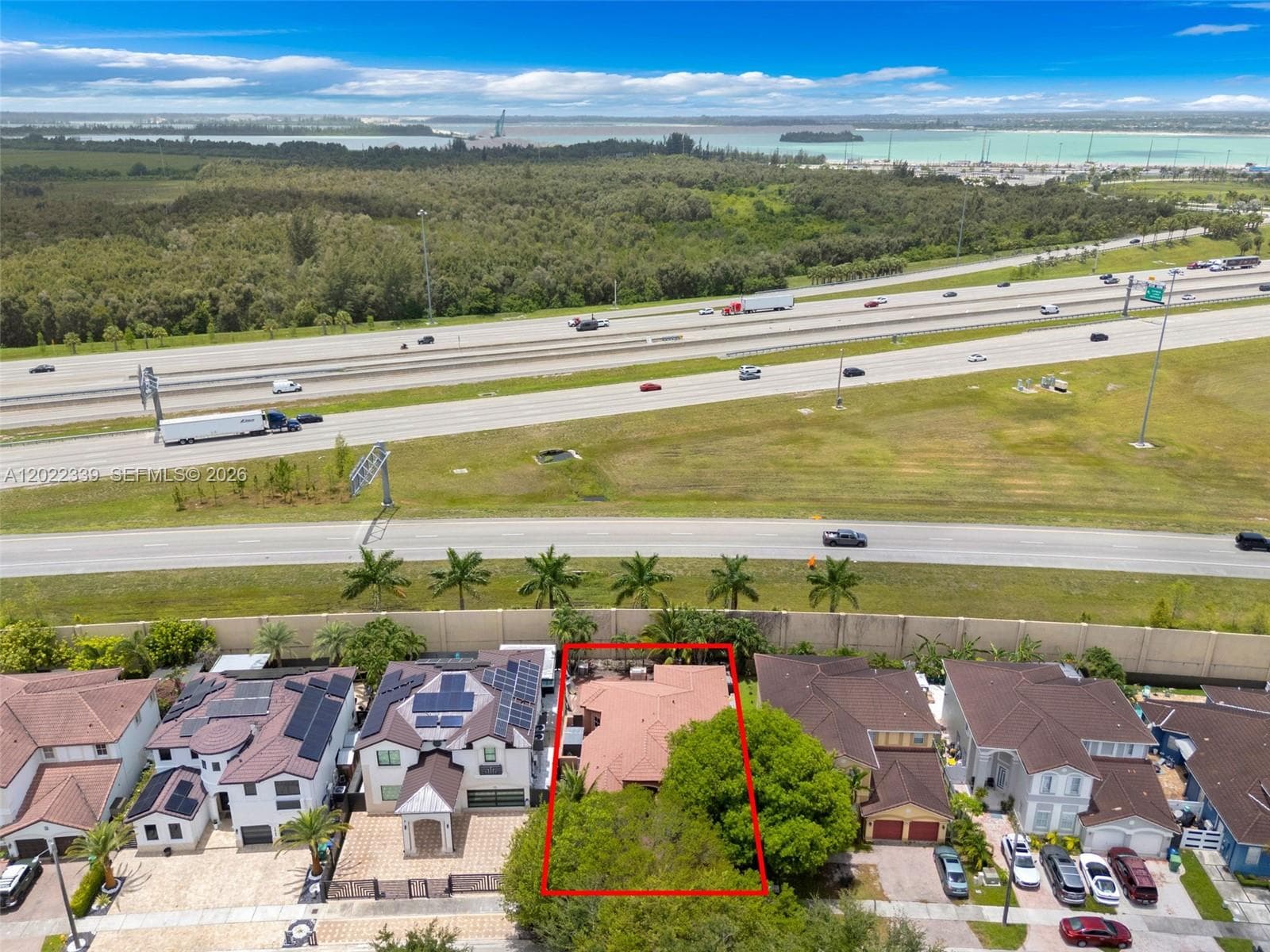 18122 NW 91st Ct, Hialeah FL 33018 — 31