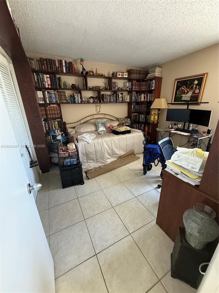 1725 W 60th St # F322, Hialeah FL 33012 — 9