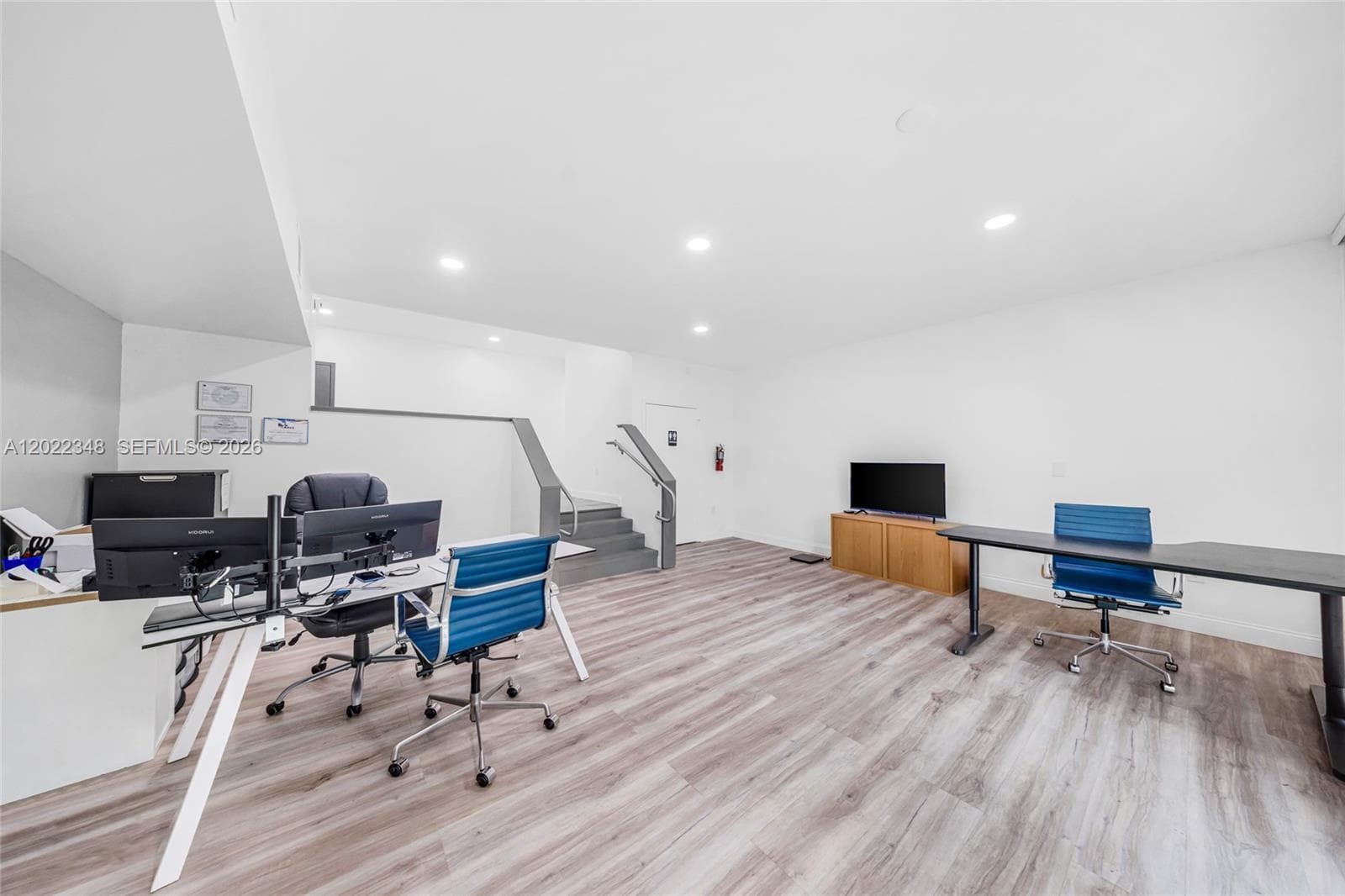 8009 NW 29th St # 8009, Doral FL 33122 — 4