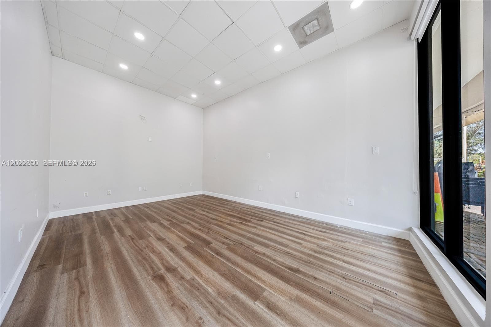 17225 S Dixie Hwy # 102, Palmetto Bay FL 33157 — 16