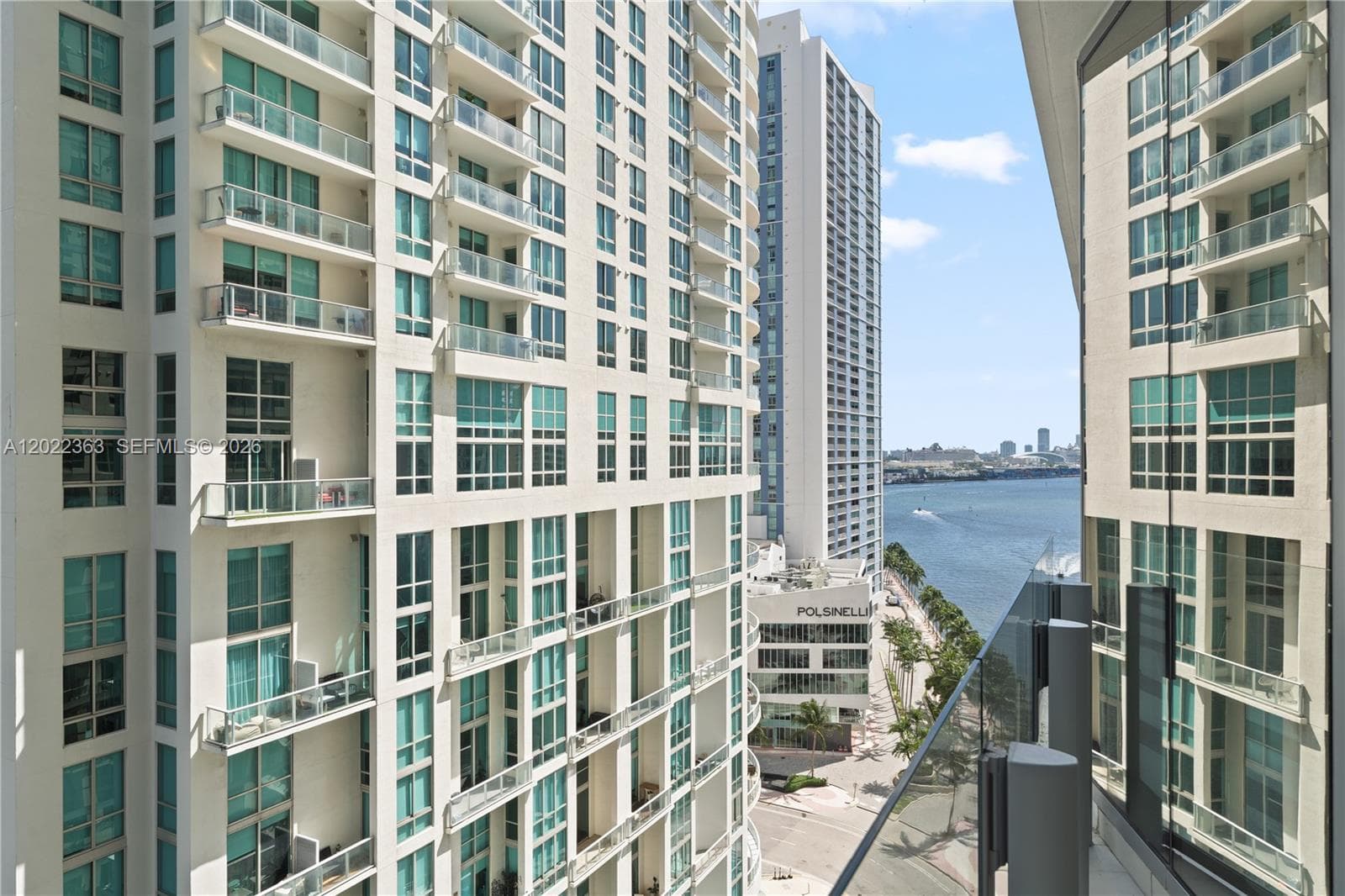 300 Biscayne Blvd Way # 1406, Miami FL 33131 — 13