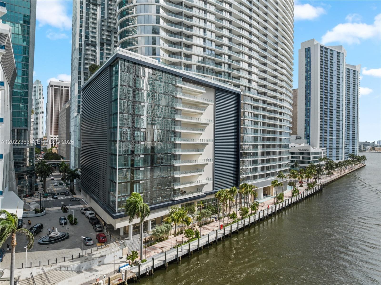 300 Biscayne Blvd Way # 1406, Miami FL 33131 — 35