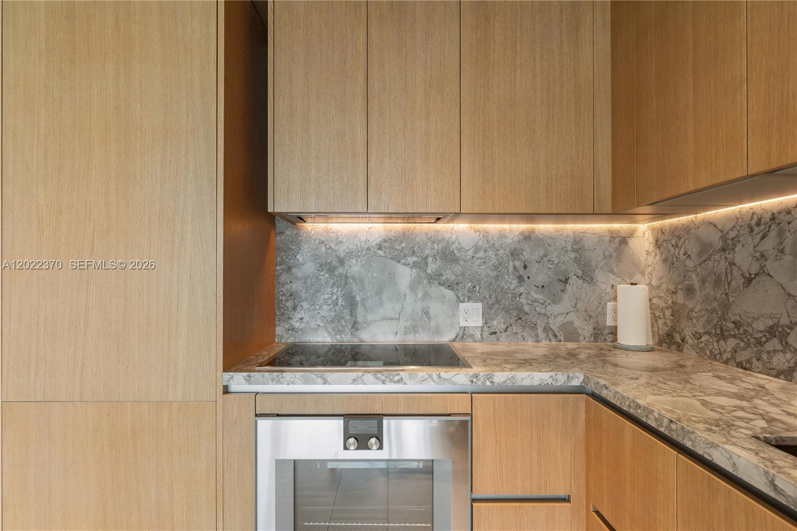 500 Alton Rd # 802, Miami Beach FL 33139 — 17