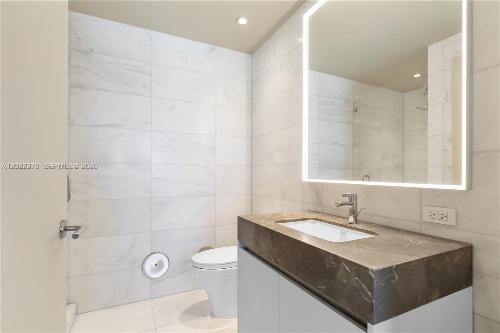 500 Alton Rd # 802, Miami Beach FL 33139 — 29