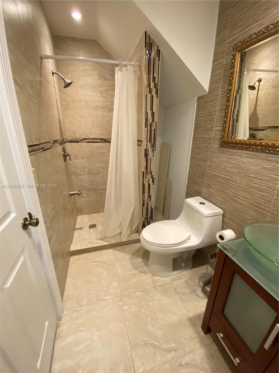 6763 NW 182nd St # 105, Hialeah FL 33015 — 13