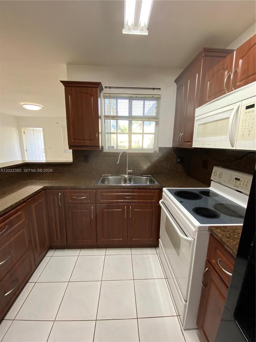 6763 NW 182nd St # 105, Hialeah FL 33015 — 8