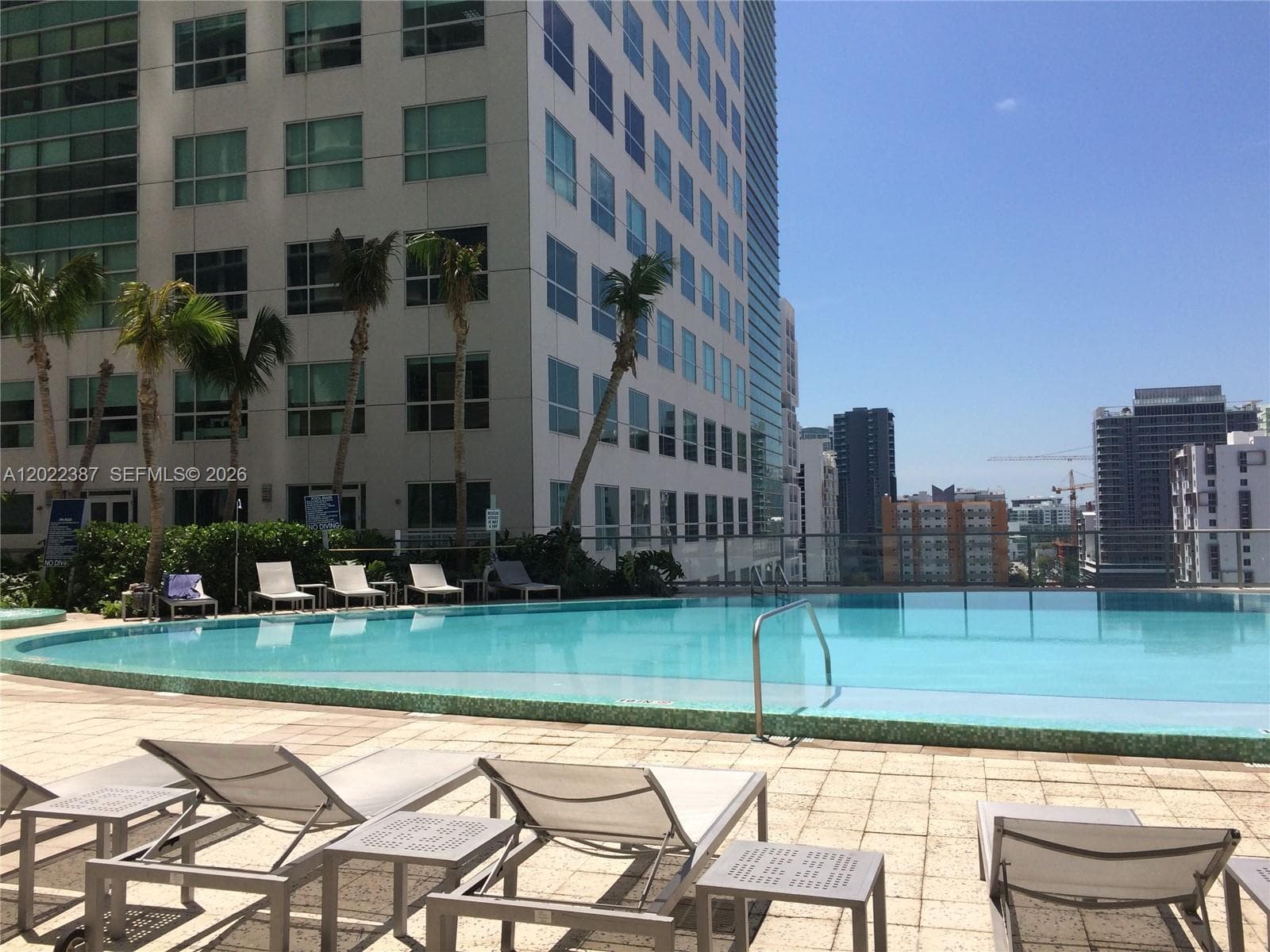 185 SW 7th St # 1611, Miami FL 33130 — 14
