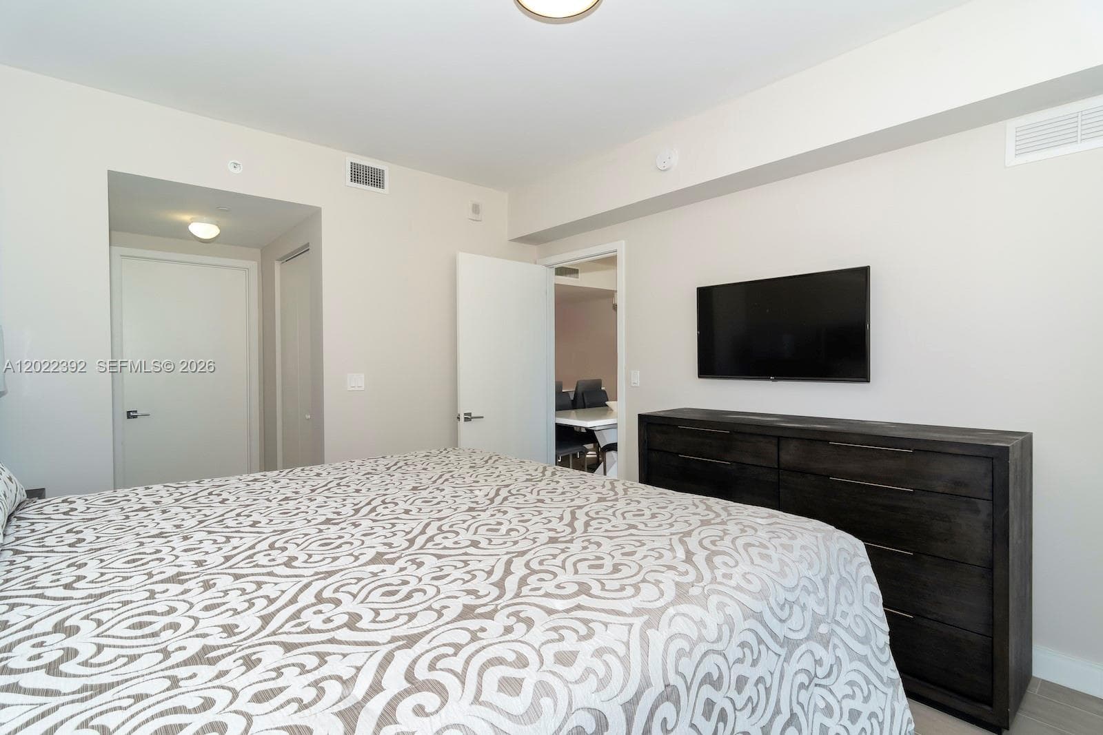 488 NE 18th St # 3608, Miami FL 33132 — 19
