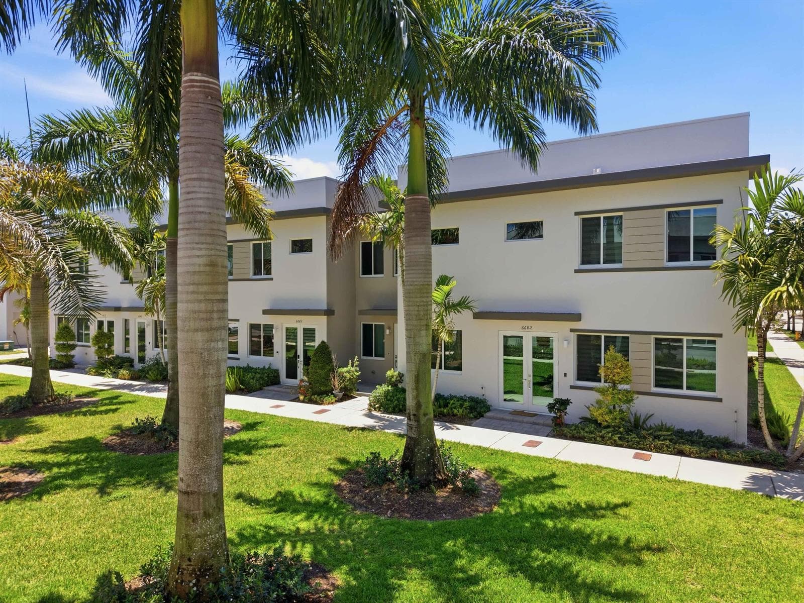 6642 NW 103rd Parkway # 6642, Doral FL 33178 — 63