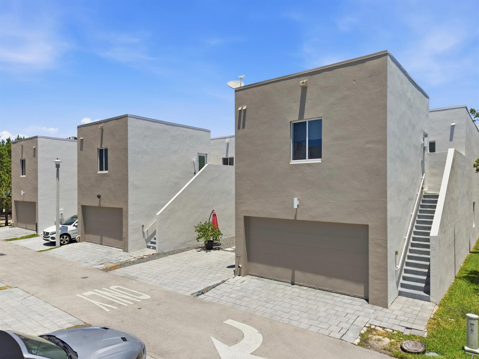 6642 NW 103rd Parkway # 6642, Doral FL 33178 — 36