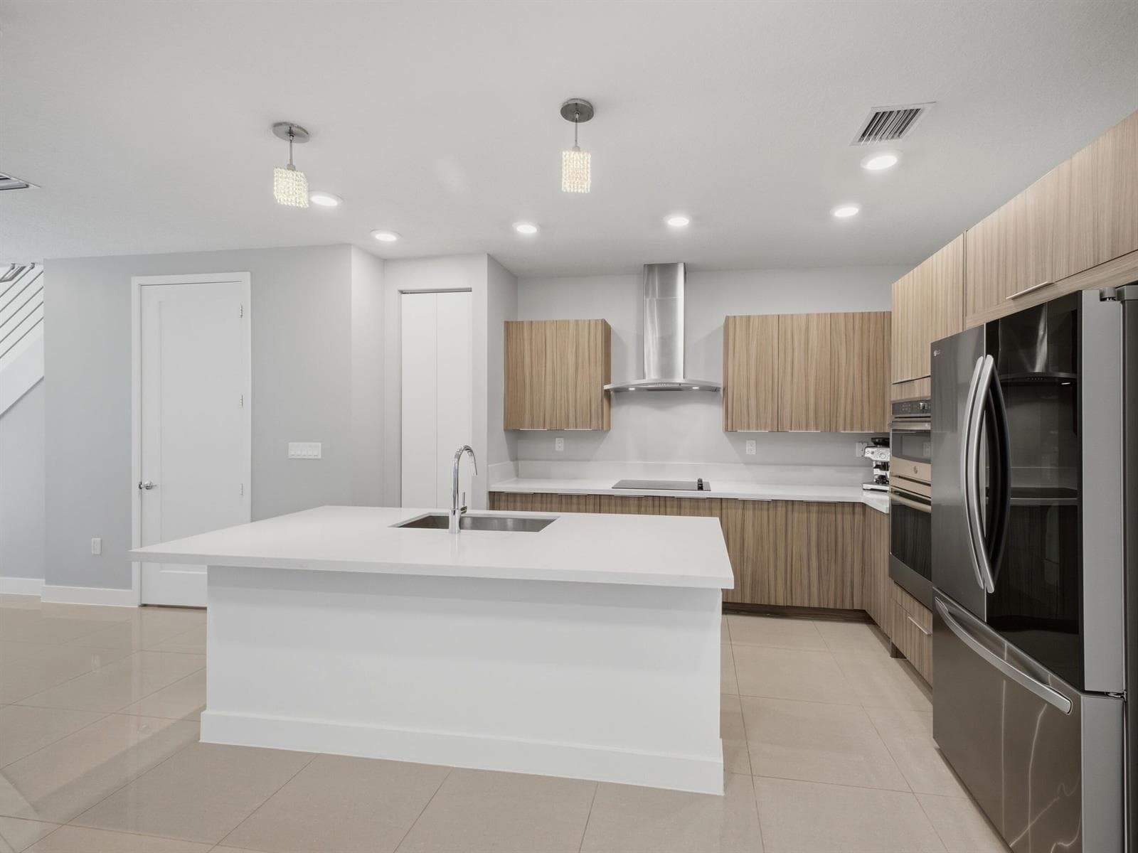 6642 NW 103rd Parkway # 6642, Doral FL 33178 — 15