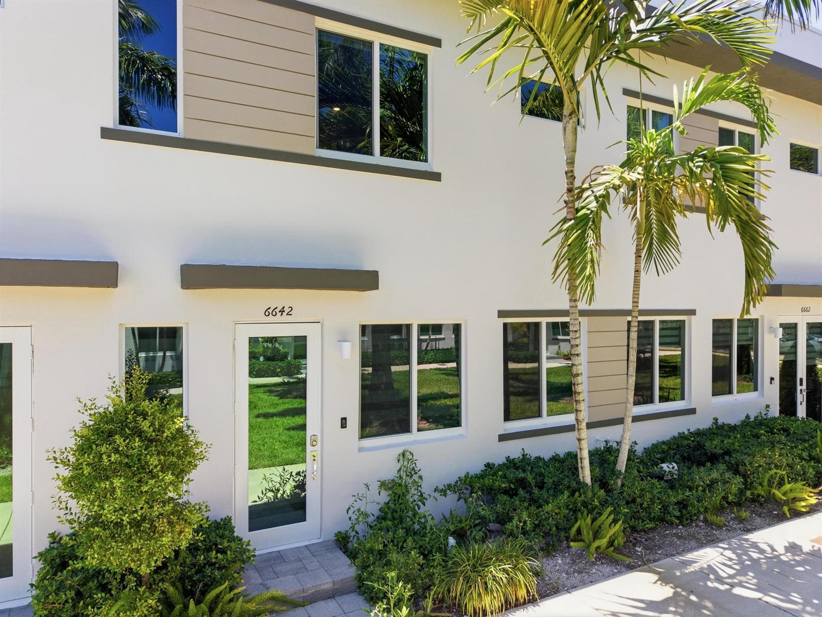 6642 NW 103rd Parkway # 6642, Doral FL 33178 — 64