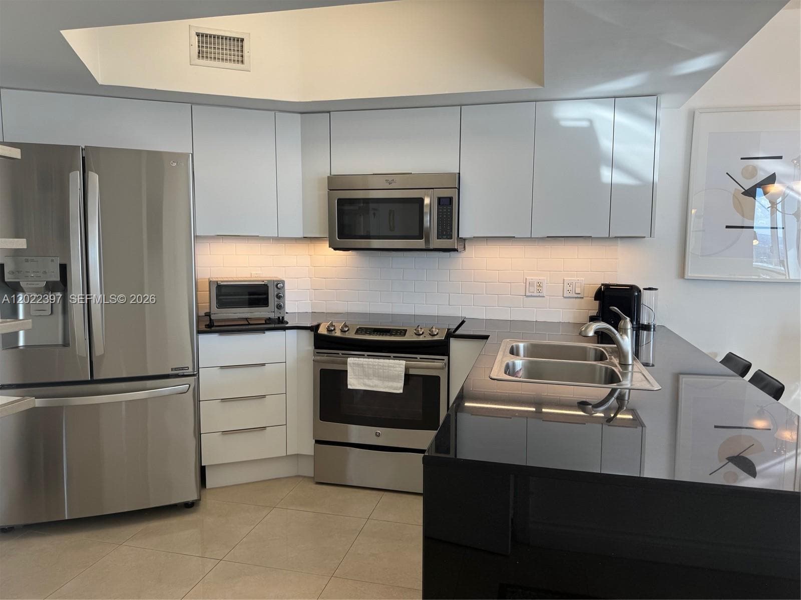 1750 N Bayshore Dr # 3314, Miami FL 33132 — 5