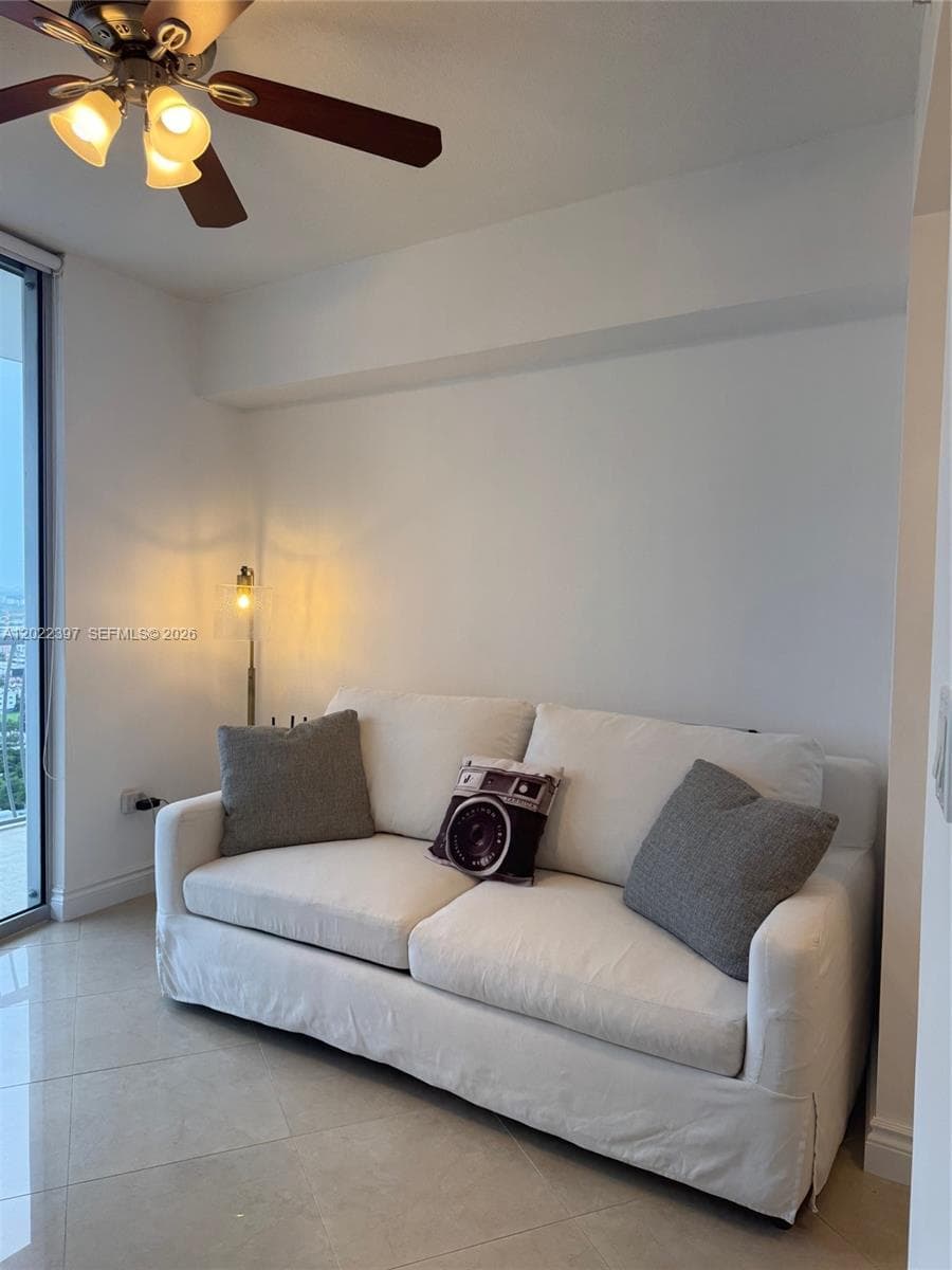 1750 N Bayshore Dr # 3314, Miami FL 33132 — 10
