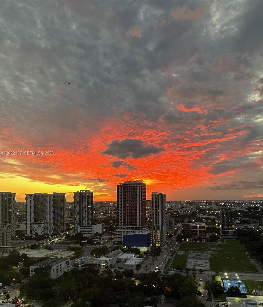 1750 N Bayshore Dr # 3314, Miami FL 33132 — 4
