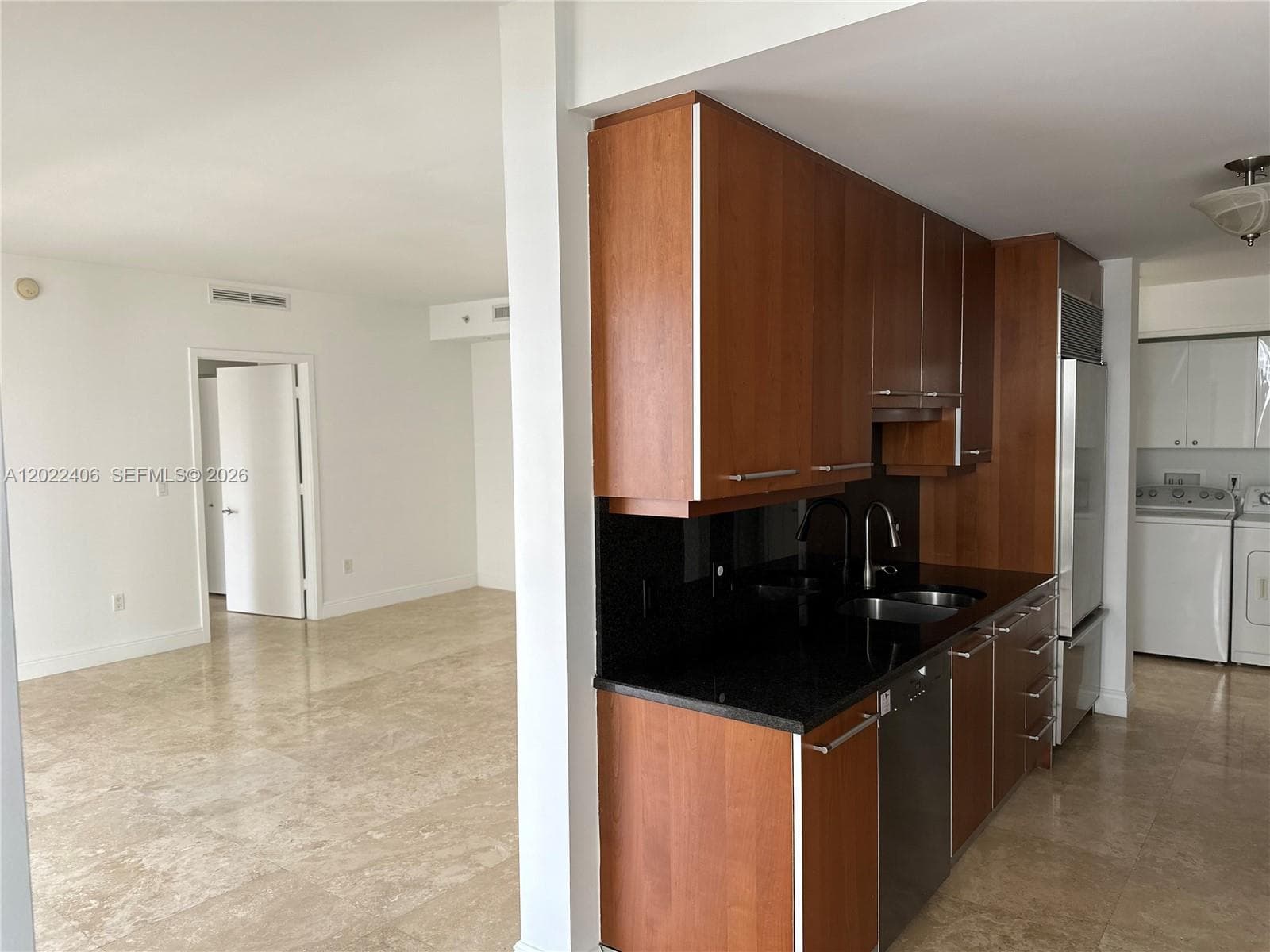 901 Brickell Key Blvd # 2005, Miami FL 33131 — 11