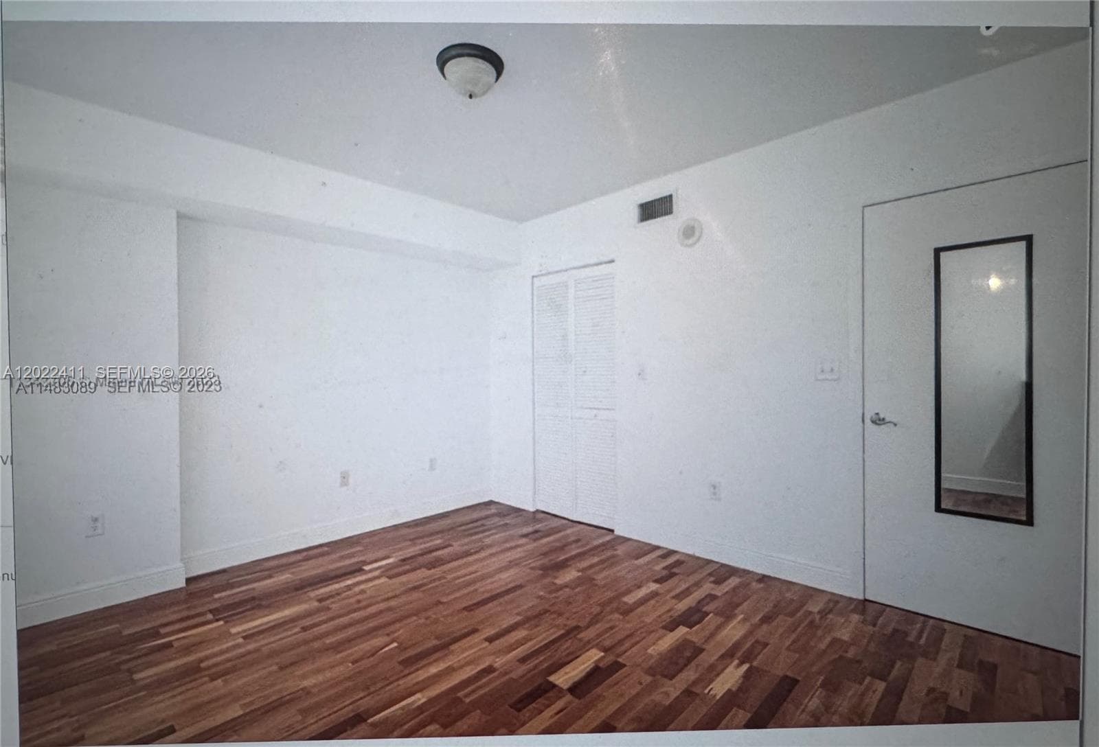 31 SE 5th St # 2507, Miami FL 33131 — 5
