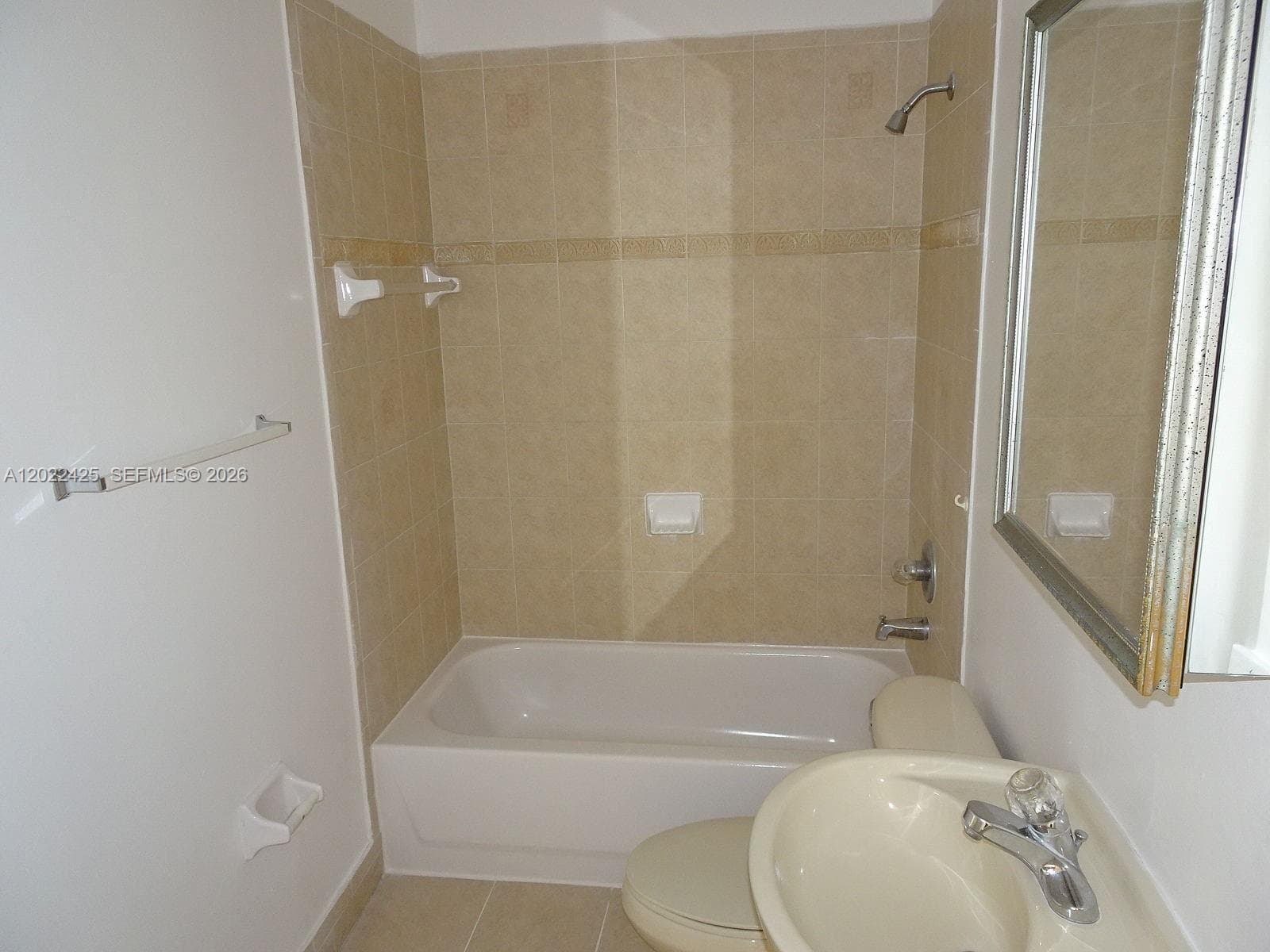 5460 NW 107th Ave # 115, Doral FL 33178 — 17