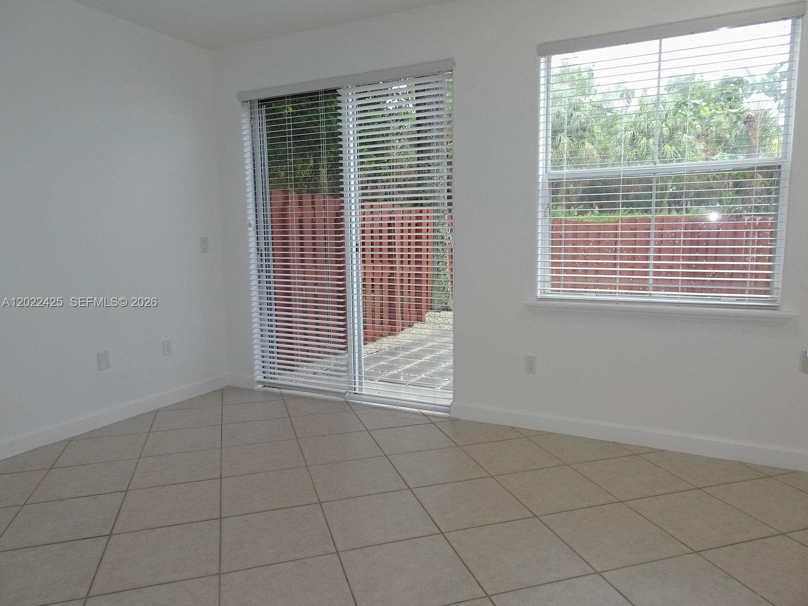 5460 NW 107th Ave # 115, Doral FL 33178 — 32
