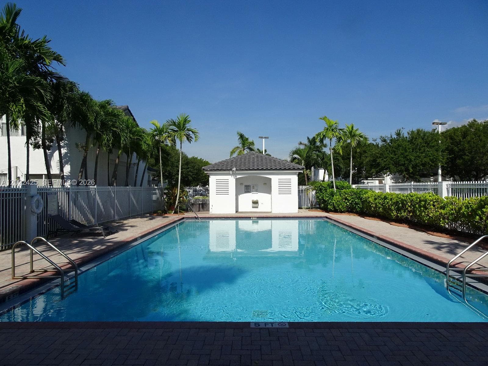5460 NW 107th Ave # 115, Doral FL 33178 — 37