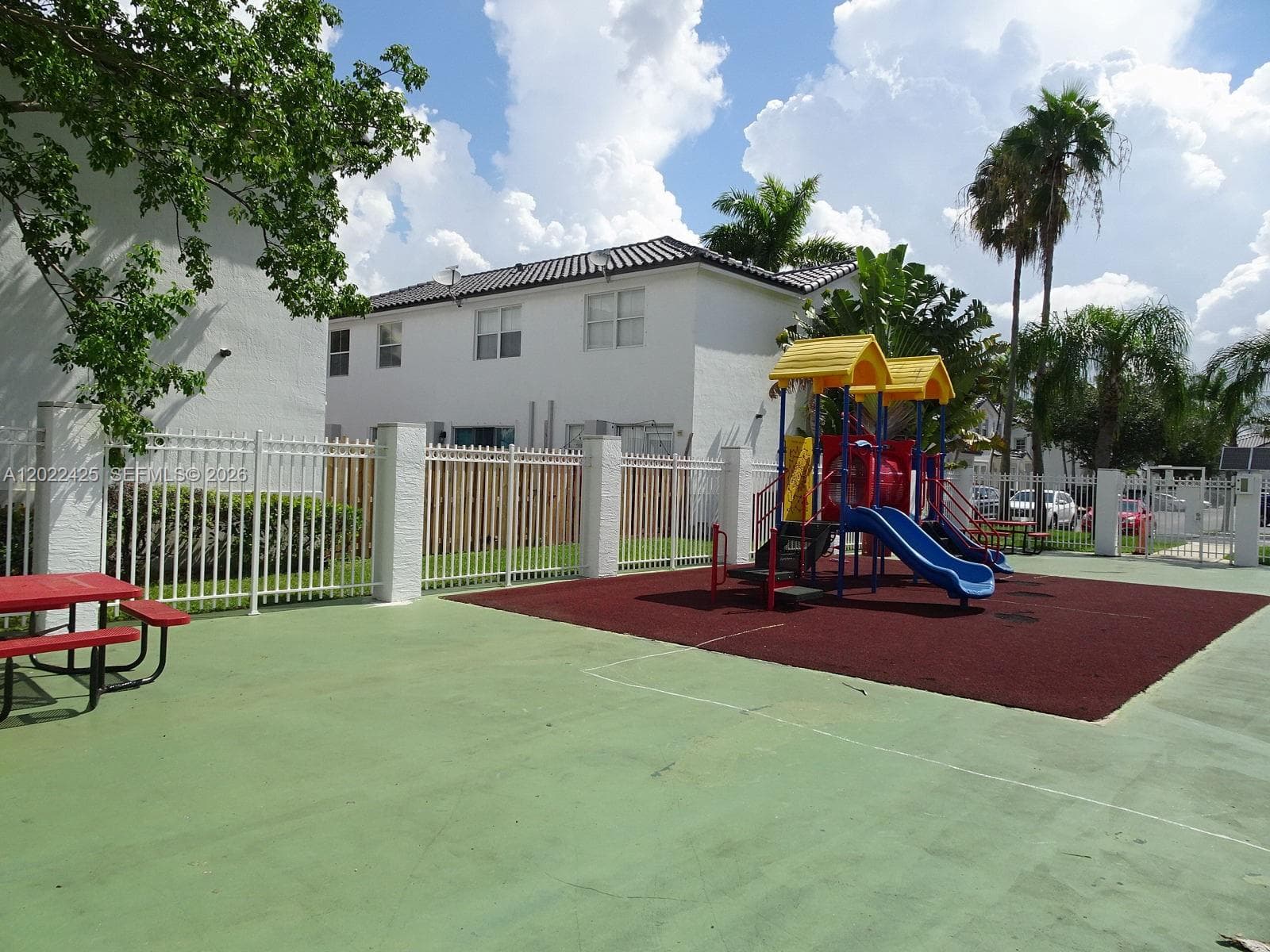 5460 NW 107th Ave # 115, Doral FL 33178 — 39