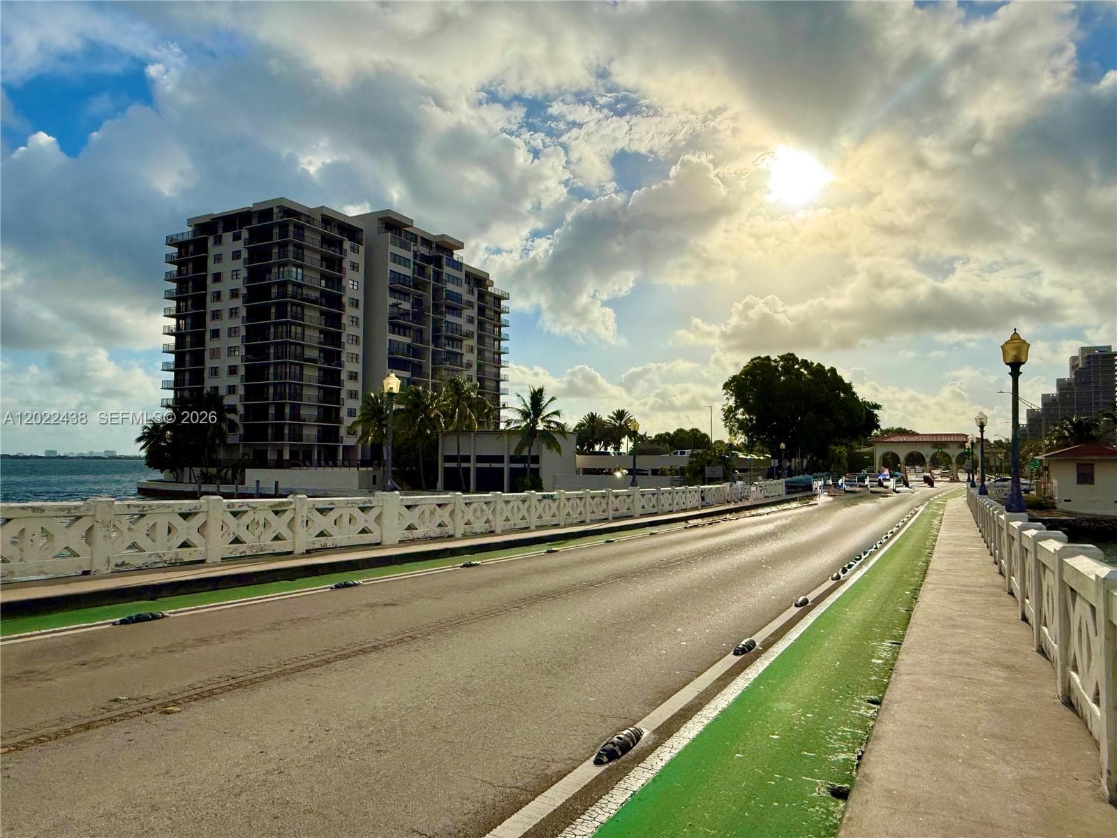 801 N Venetian Dr # 408, Miami FL 33139 — 46