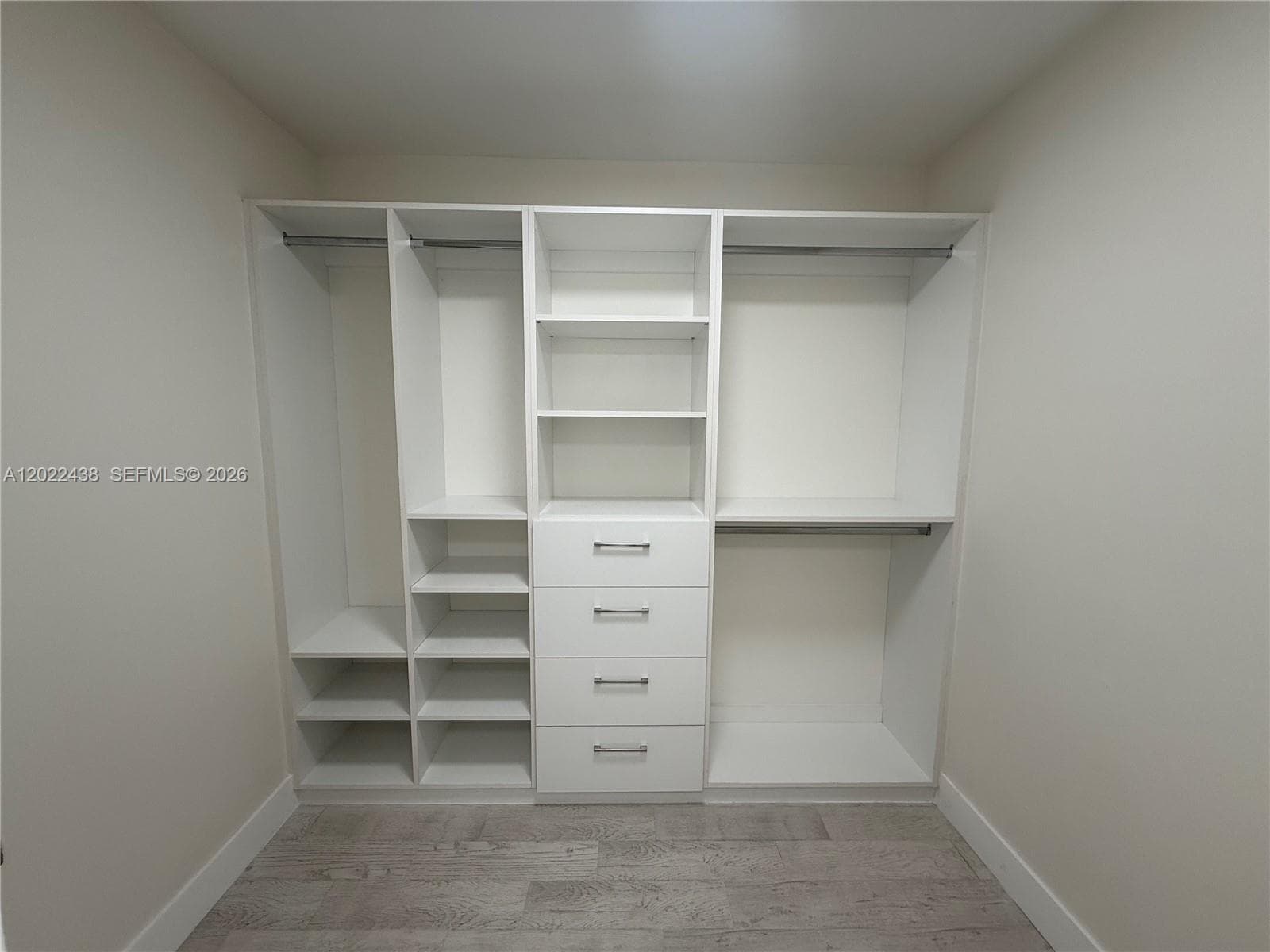 801 N Venetian Dr # 408, Miami FL 33139 — 22