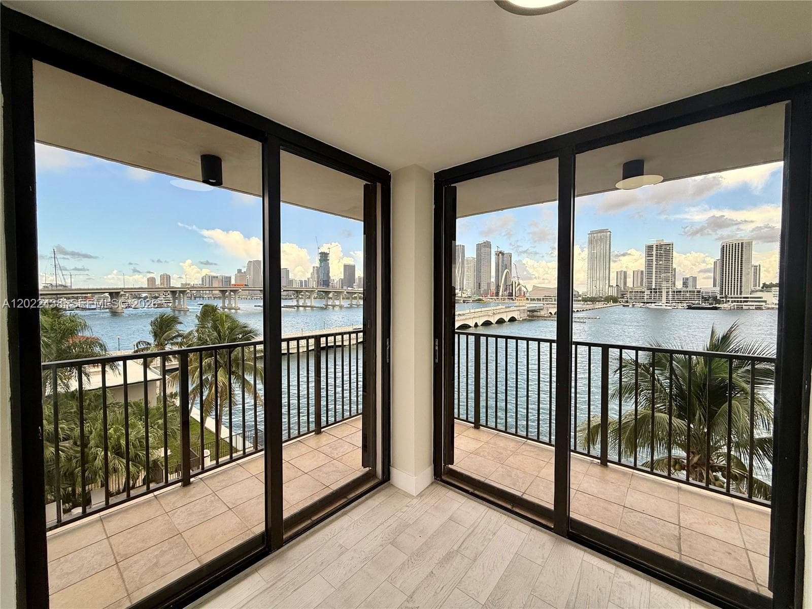 801 N Venetian Dr # 408, Miami FL 33139 — 9