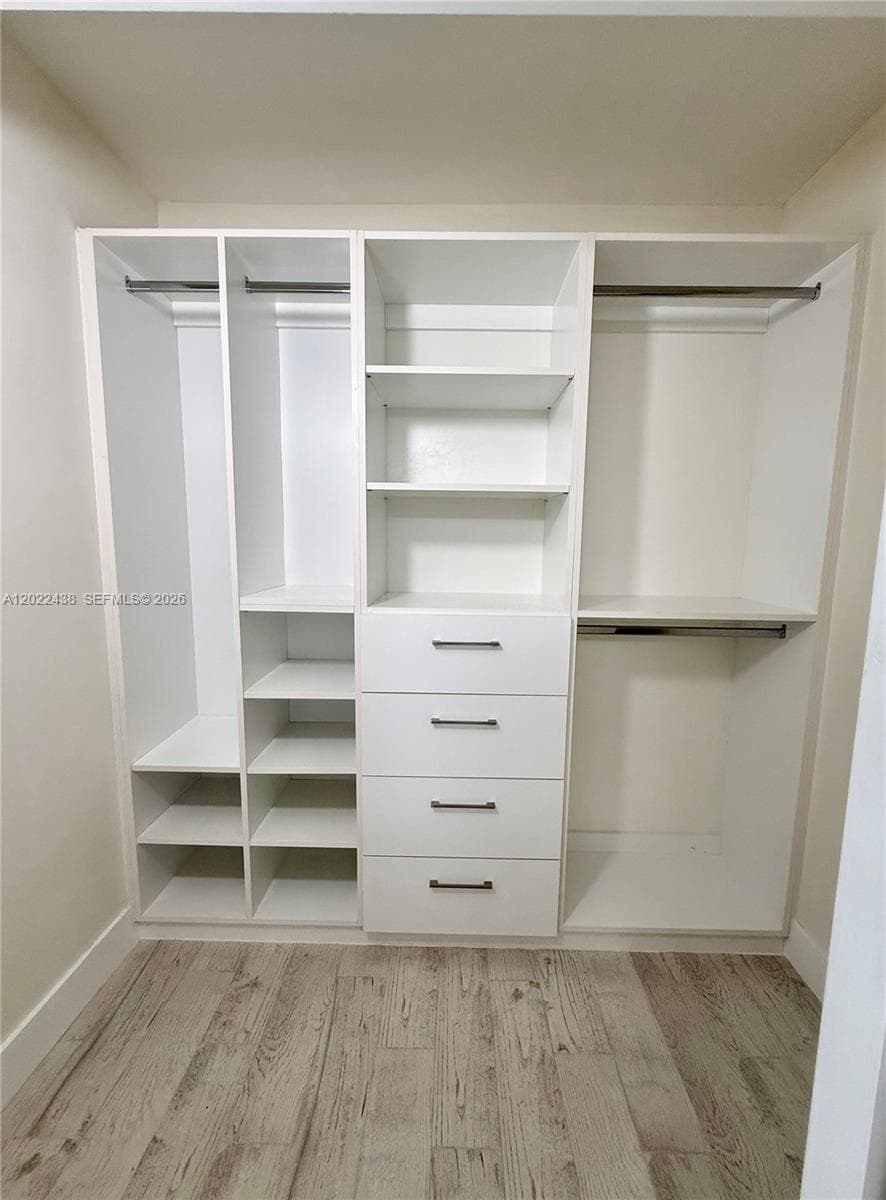 801 N Venetian Dr # 408, Miami FL 33139 — 30