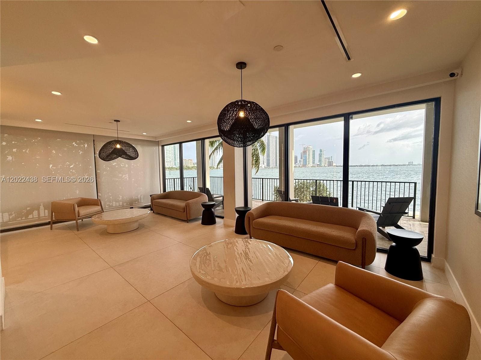 801 N Venetian Dr # 408, Miami FL 33139 — 41