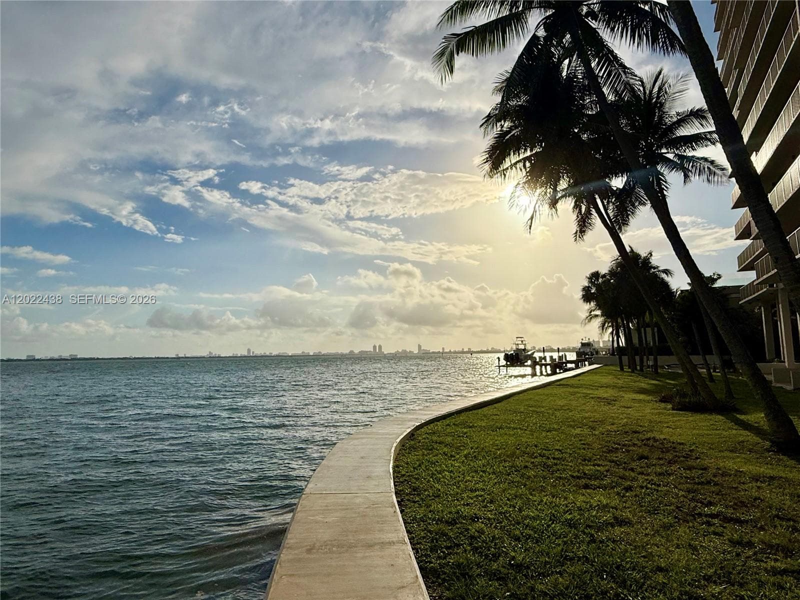 801 N Venetian Dr # 408, Miami FL 33139 — 45