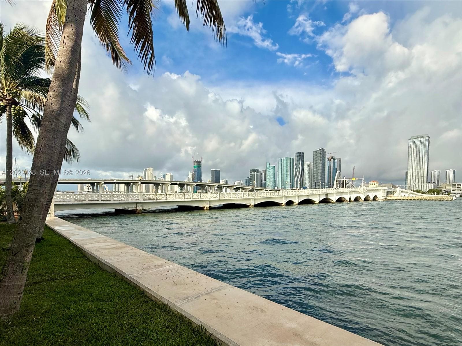 801 N Venetian Dr # 408, Miami FL 33139 — 44
