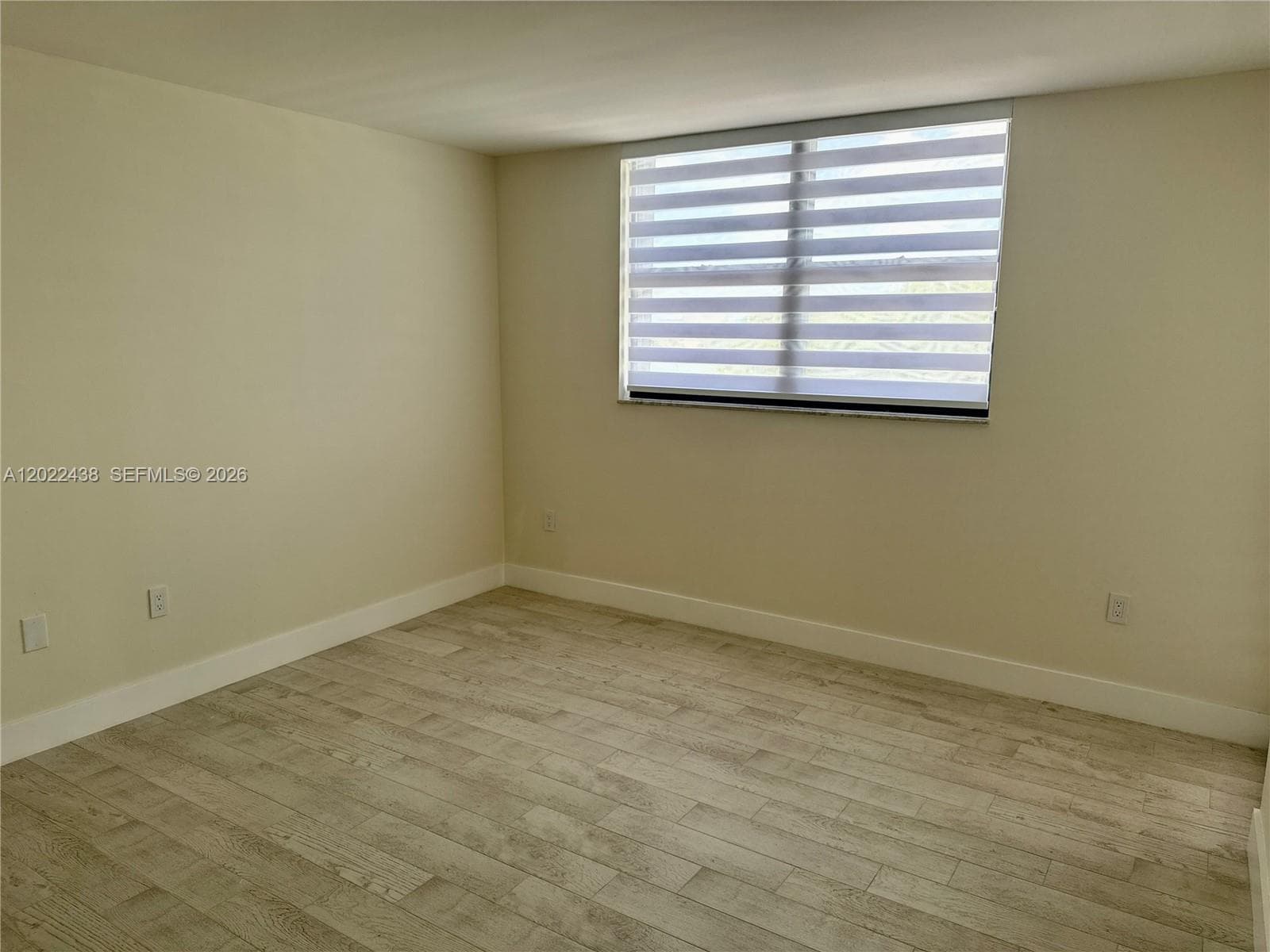 801 N Venetian Dr # 408, Miami FL 33139 — 31