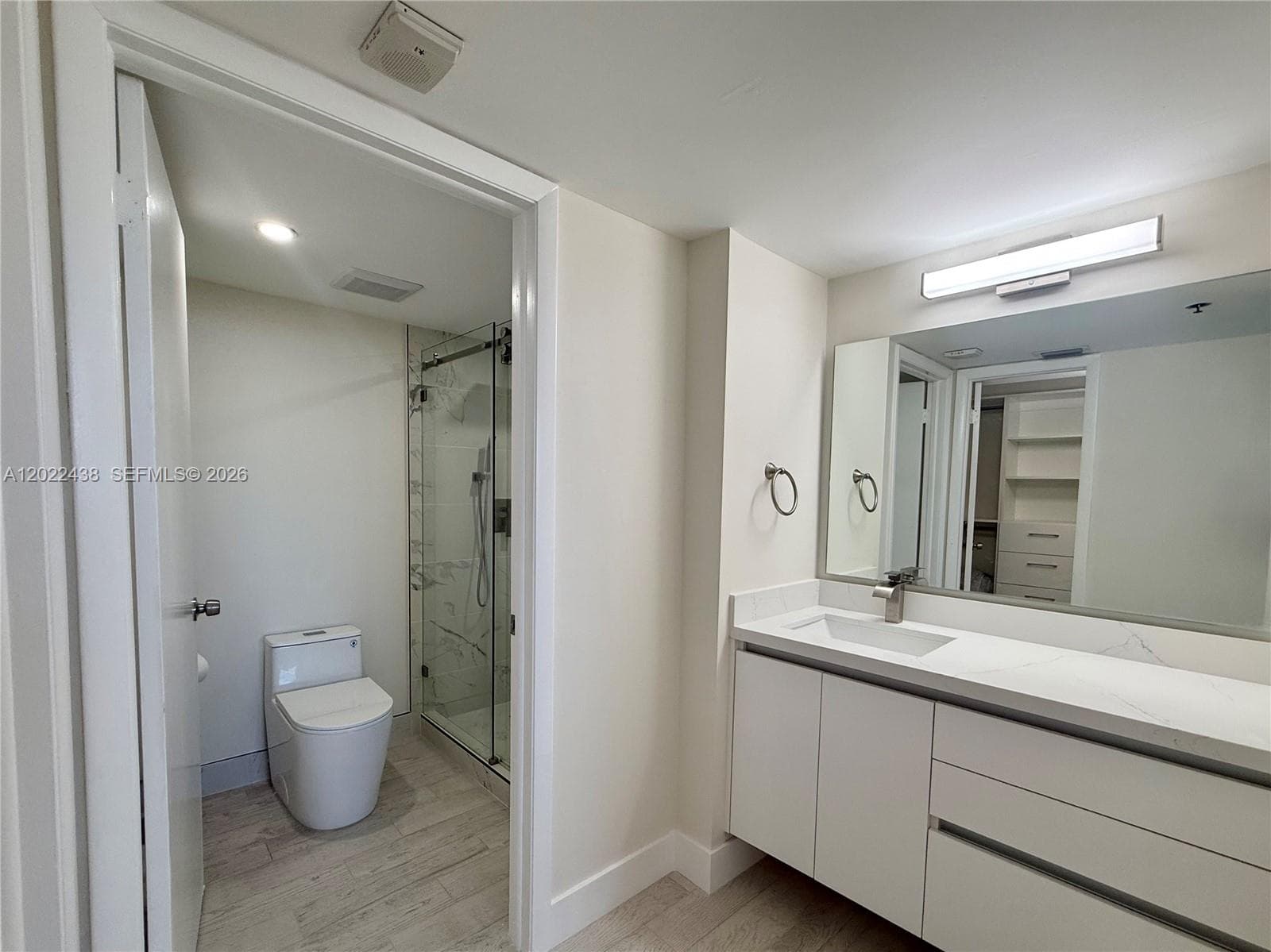 801 N Venetian Dr # 408, Miami FL 33139 — 29