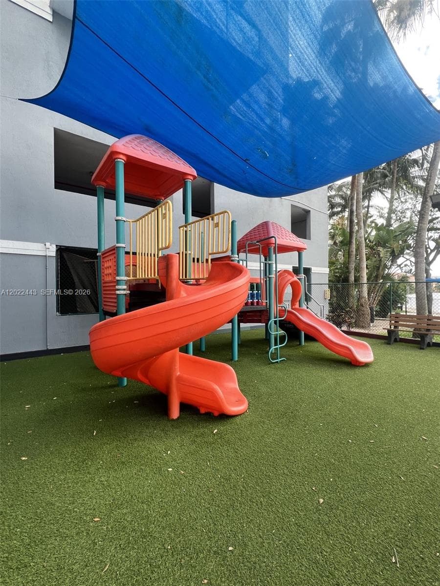 5085 NW 7th St # 503, Miami FL 33126 — 12