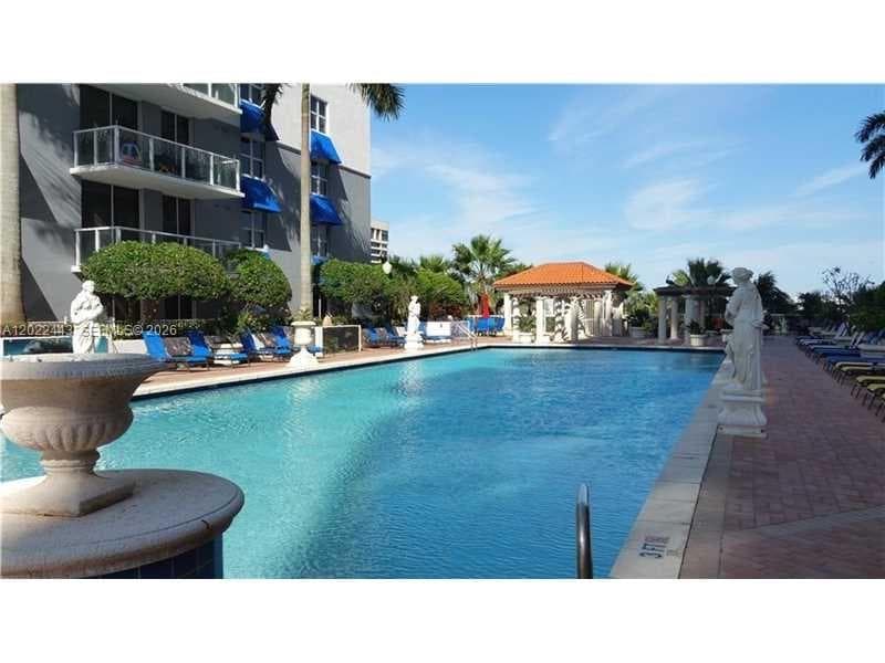 5085 NW 7th St # 503, Miami FL 33126 — 8