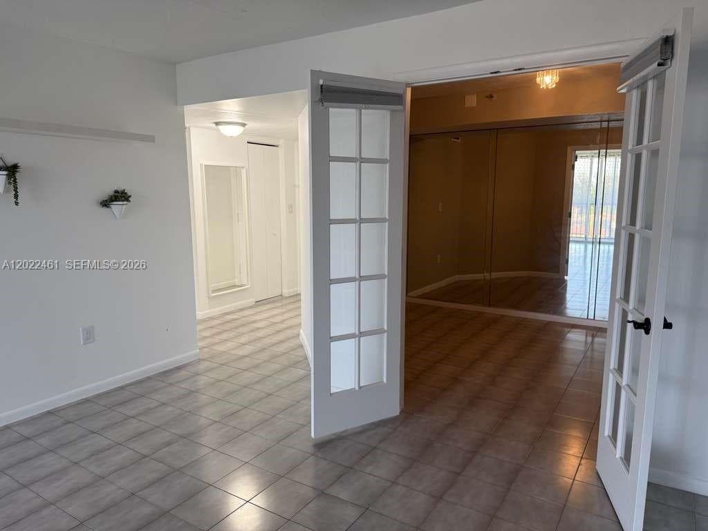 900 NE 195th St # 618, Miami FL 33179 — 20