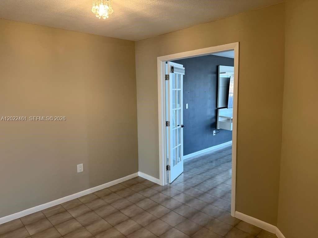 900 NE 195th St # 618, Miami FL 33179 — 19