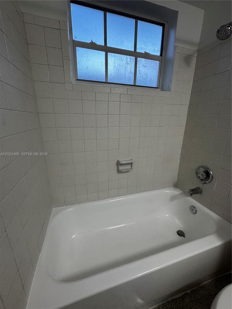 2725 SW 25th St # 1, Miami FL 33133 — 9