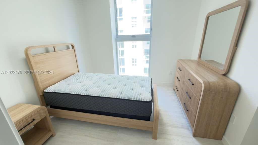 77 SE 5st # 2306, Miami FL 33131 — 19