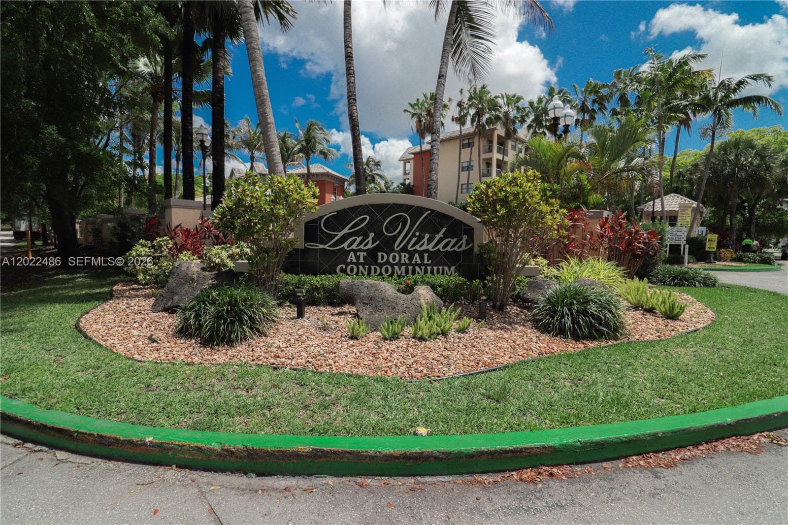 8245 Lake Dr # 308, Doral FL 33166 — 1