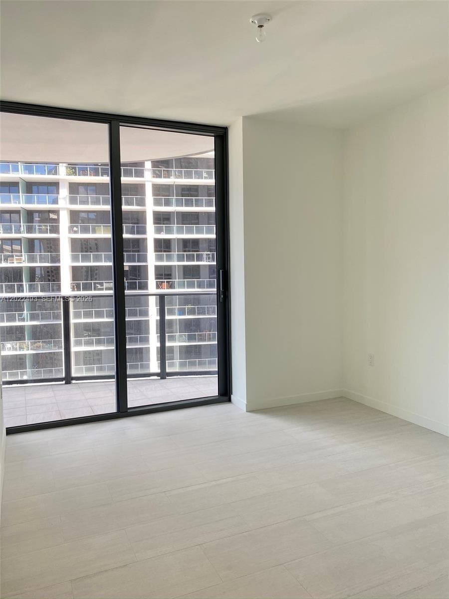 1000 Brickell Plz # 2715, Miami FL 33131 — 5