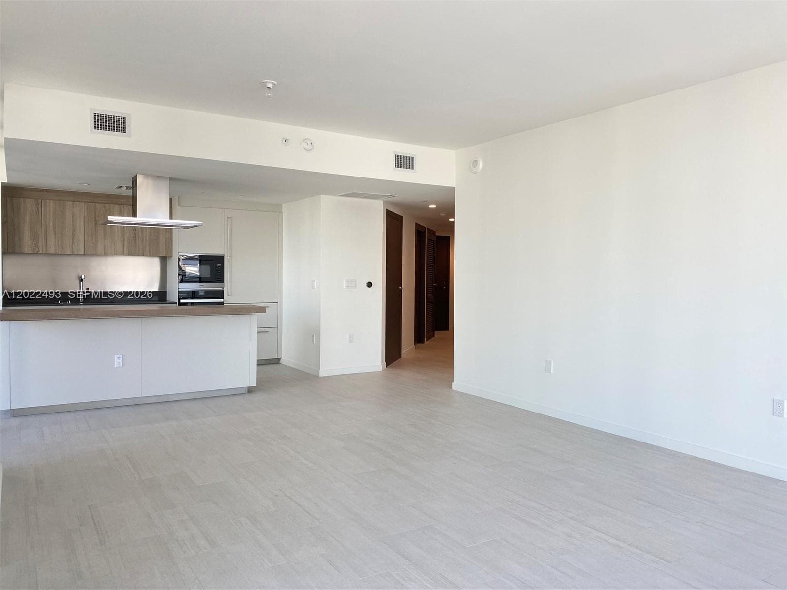 1000 Brickell Plz # 2715, Miami FL 33131 — 4