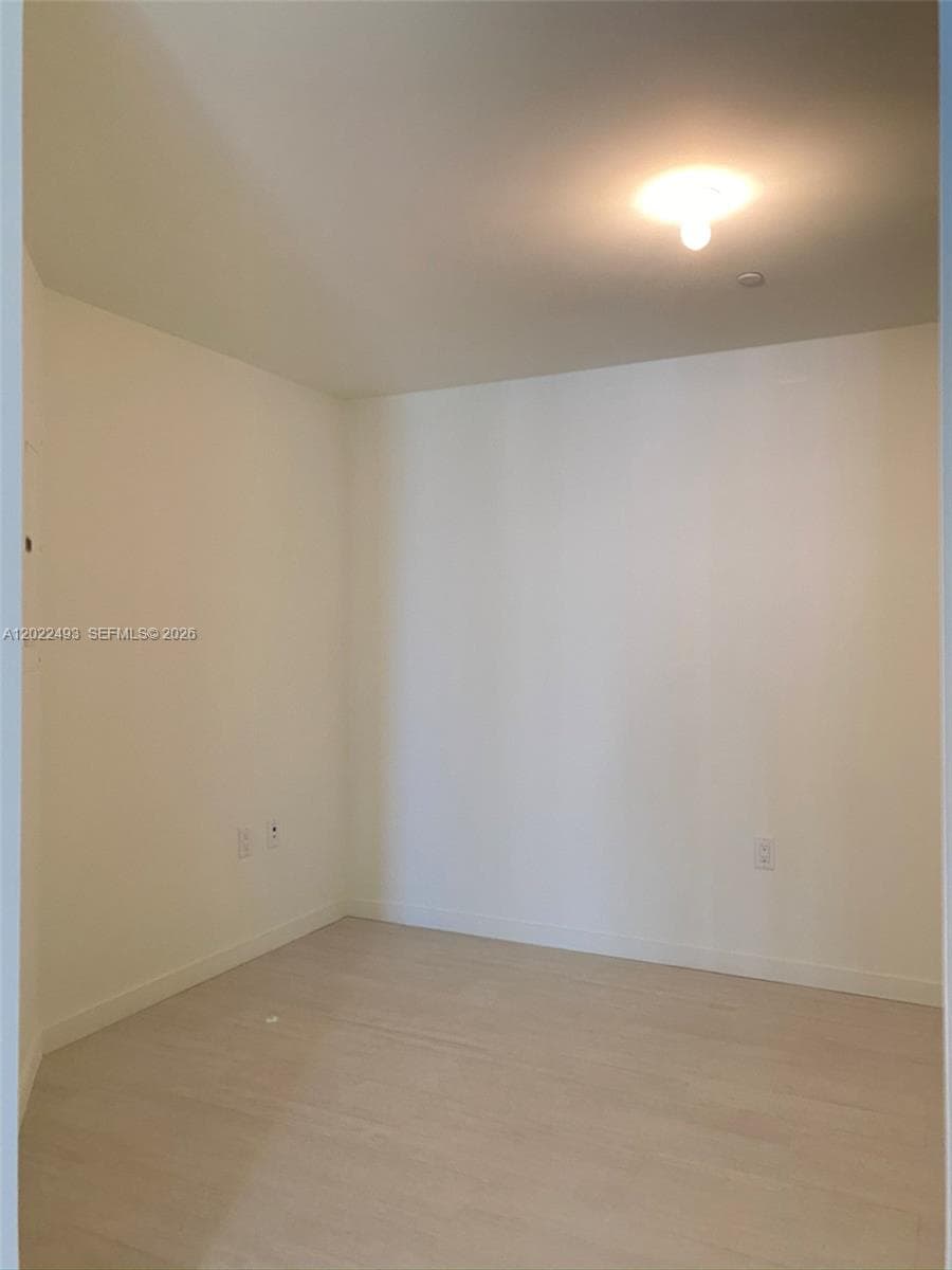 1000 Brickell Plz # 2715, Miami FL 33131 — 8
