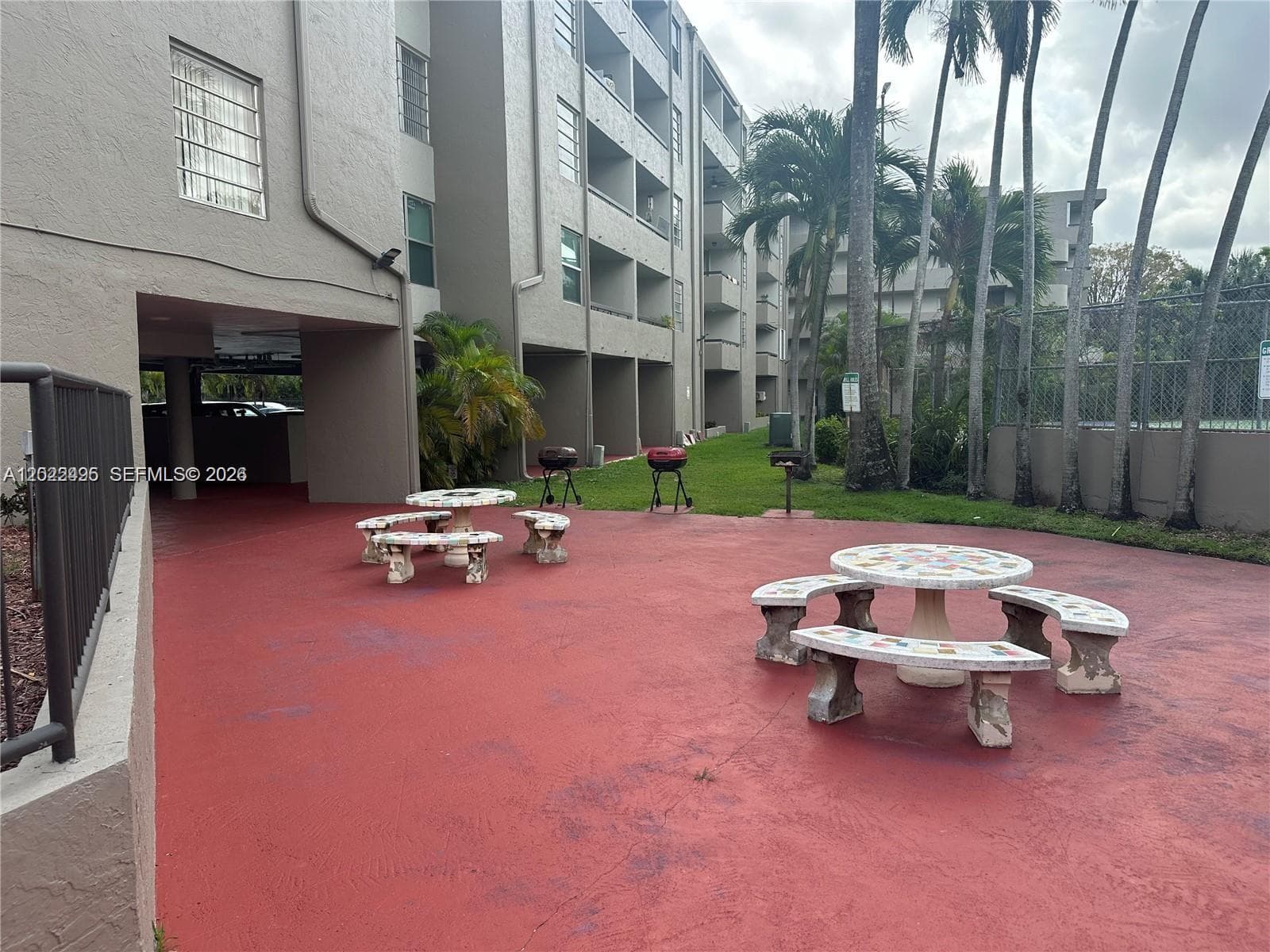 Sandalwood Condo Apts, Miami, FL — 36