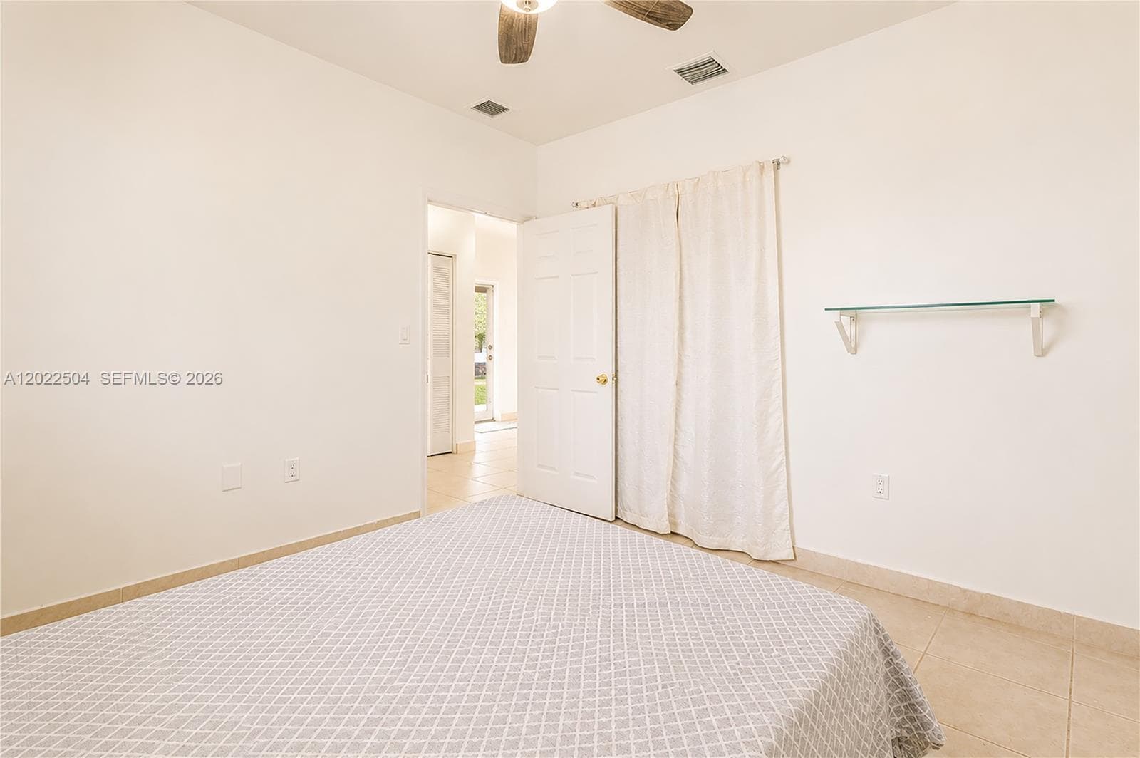 1670 NW 73rd St, Miami FL 33147 — 7