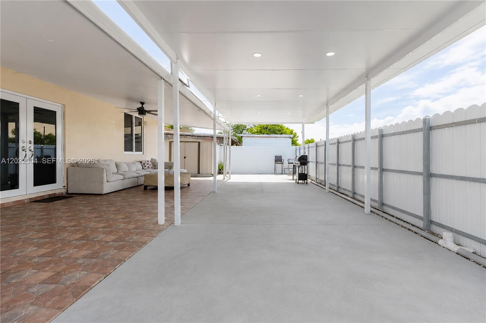 1670 NW 73rd St, Miami FL 33147 — 10