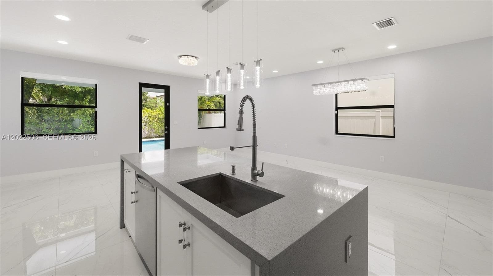 3567 W 110th Ter, Hialeah FL 33018 — 22
