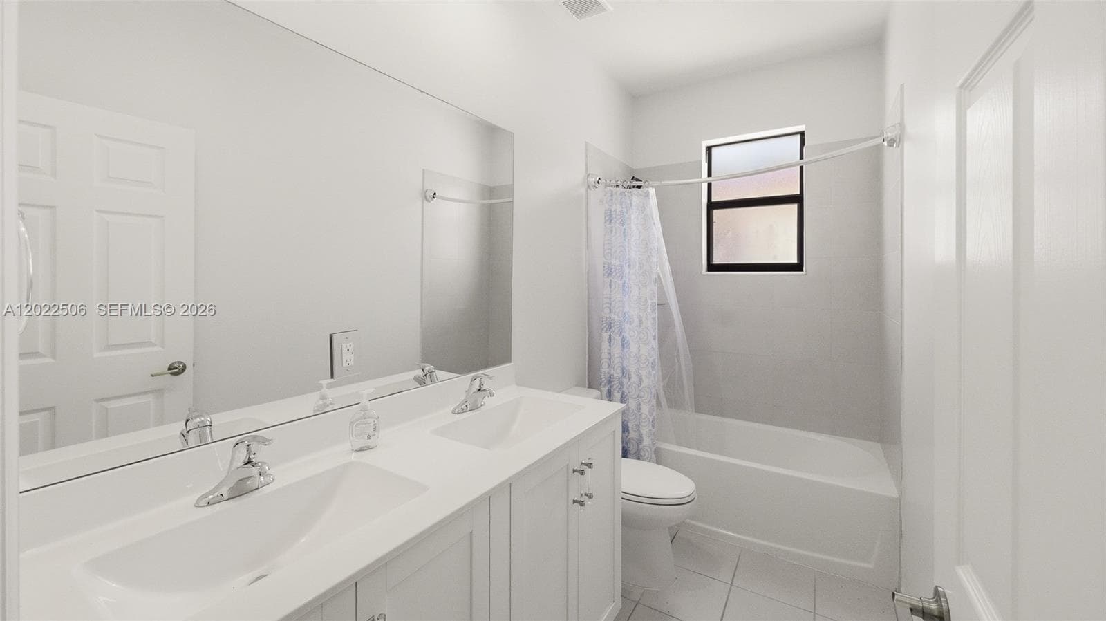 3567 W 110th Ter, Hialeah FL 33018 — 41