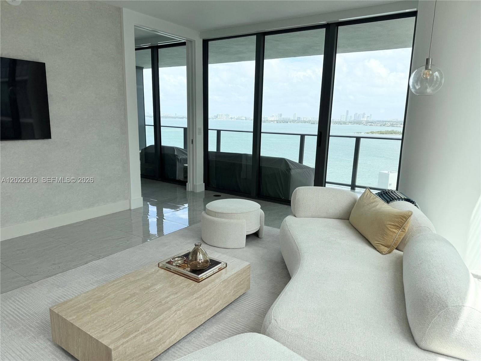 650 NE 32nd St # 1901, Miami FL 33137 — 3